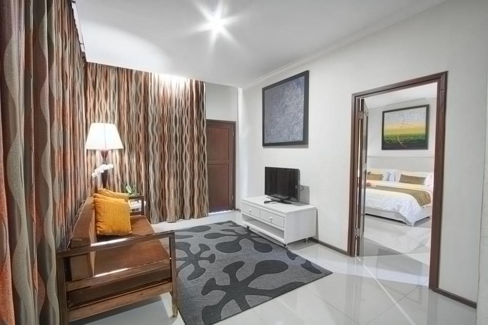 Hotel Montana Dua Malang Exterior photo