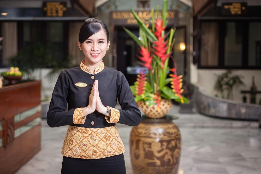 Hotel Montana Dua Malang Exterior photo