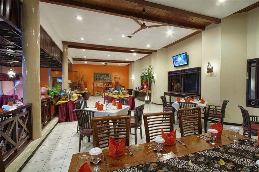Hotel Montana Dua Malang Exterior photo